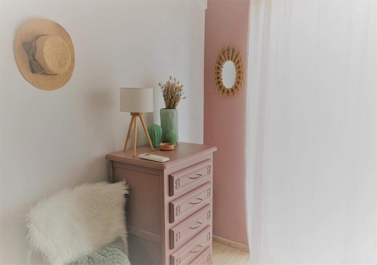 Appartement Hyper Centre, Plage A Pieds, 2 Chambres, 4 Personnes Шатлайон-Плаж Экстерьер фото